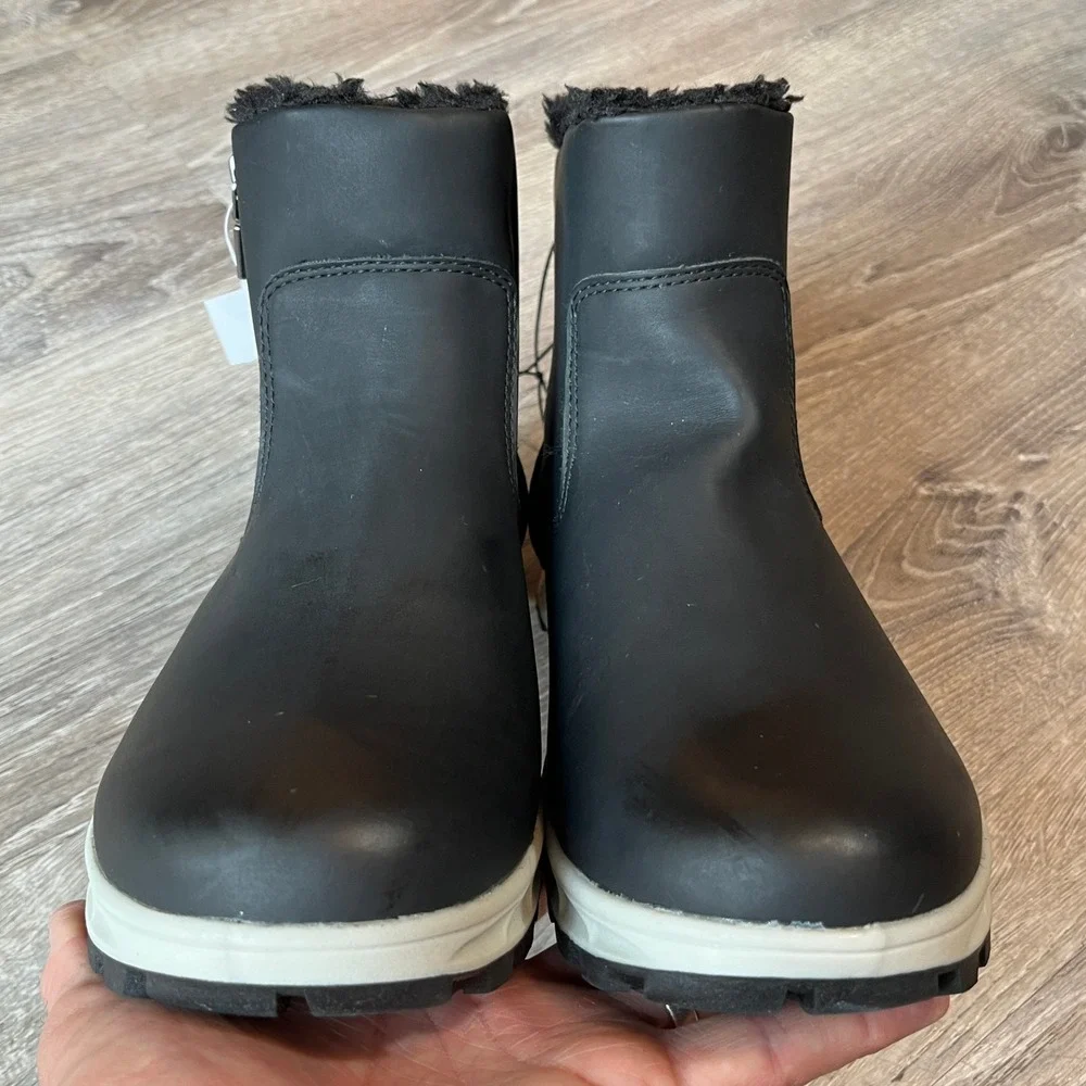 NEW Khombu Sienna Black Faux Fur Lined Ankle Boots Women 10 Weather Resistant